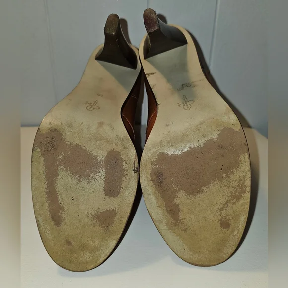 Cole Haan Kendal Short Boot Brown Leather Block Heel Pull On Comfort Bootie 8 - Picture 12 of 13